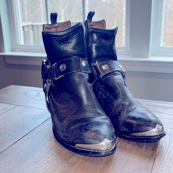 Jeffrey Campbell black orwell harness booties leather short boots moto buckle 8 - Picture 11 of 11
